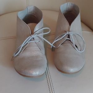 Steve Madden booties